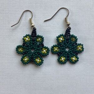 New Import Huichol of Mexico Bead Flower Dangle Earrings Boho Hippie Tribal Art